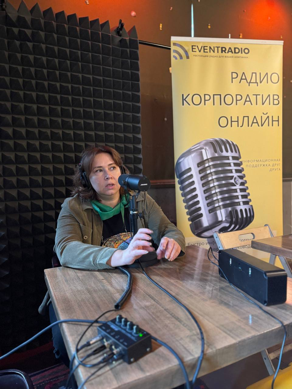 Антонина Панкратова в студии Внутриком FM