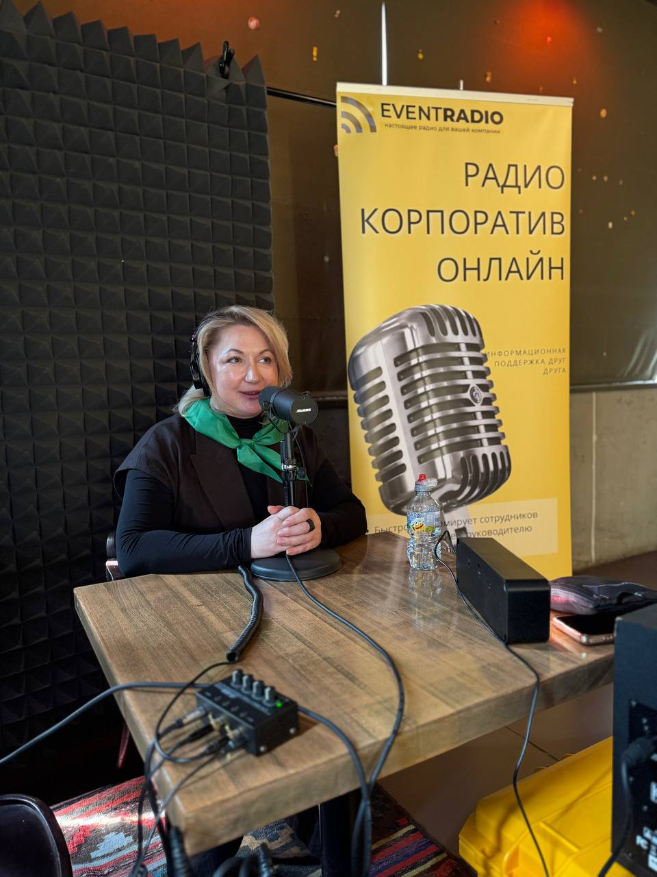 Валерия Дубровская в студии Внутриком FM